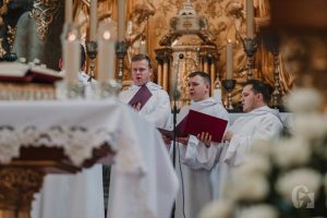 Występ Grupy Schola Gregoriana Cardinalis Stephani Wyszyński (2 maja 2018), fot. Marcin Szczygieł