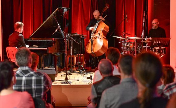 JAZZtochowa. Oleś Brothers & Piotr Orzechowski (30 kwietnia 2018), fot. Łukasz Kolewiński