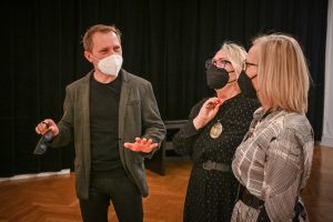 Elżbieta i Lech Ledeccy, Magdalena Kmiecik i Piotr Ledecki wystawa w Ośrodku Promocji Kultury