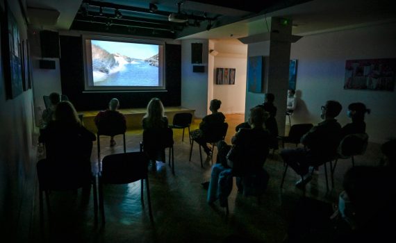 Projekcja filmu Jeannette. Dzieciństwo Joanny d'Arc z prelekcją Adriany Prodeus