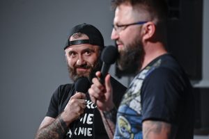 Jakub Ćwiek Maciej Lobo Linke Stand Up Comedy Częstochowa 2021 fot Łukasz Kolewiński