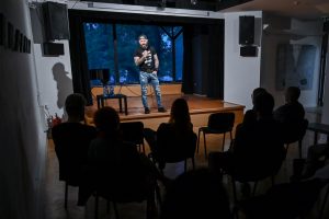 Jakub Ćwiek Maciej Lobo Linke Stand Up Comedy Częstochowa 2021 fot Łukasz Kolewiński