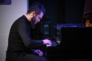 Łukasz Ojdana (fortepian)