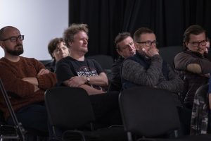 publiczność podczas spotkania autorskiego